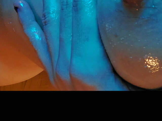 CHEYENNELXXX free hard sexy photo
