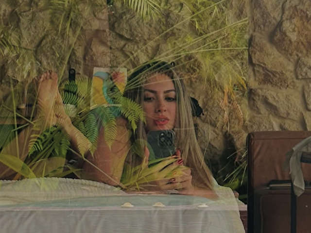 ANNASPARKS free sexy photo