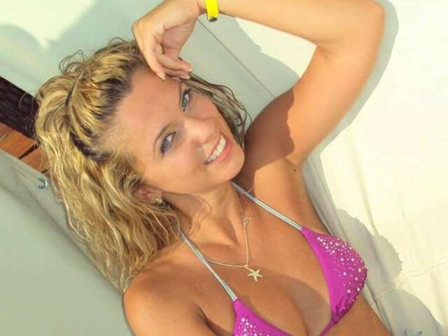 ANABELLE25 free sexy photo