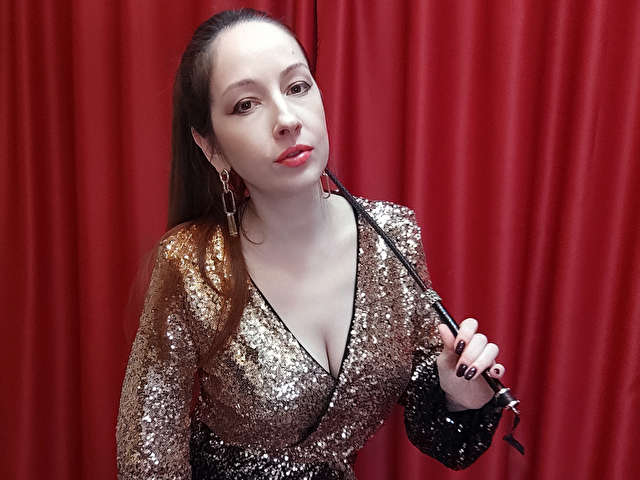 MISTRESSKIRA free sexy photo