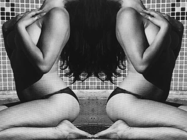 LAPETITELOLA free hard sexy photo