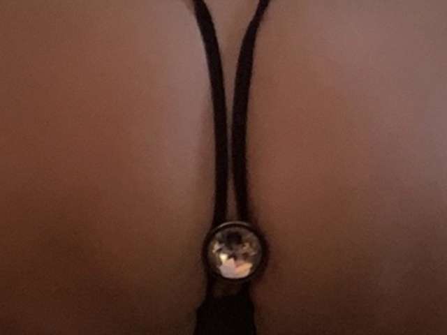 HOTBELINDA free sexy photo