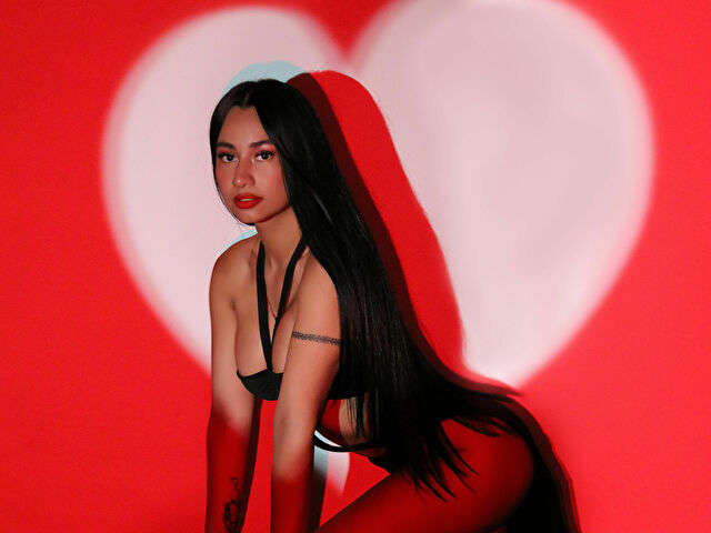 XCANDYALEJA free sexy photo