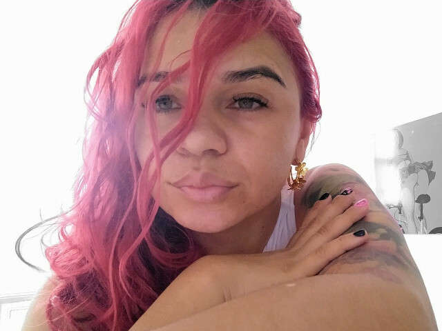 VIOLETASLAVE free sexy photo