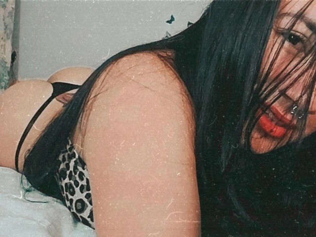 KIMWALTON free sexy photo