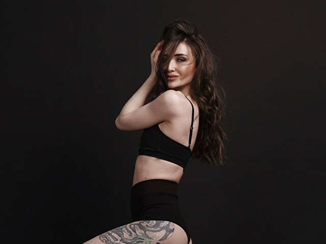 SWEETLASSIE free sexy photo