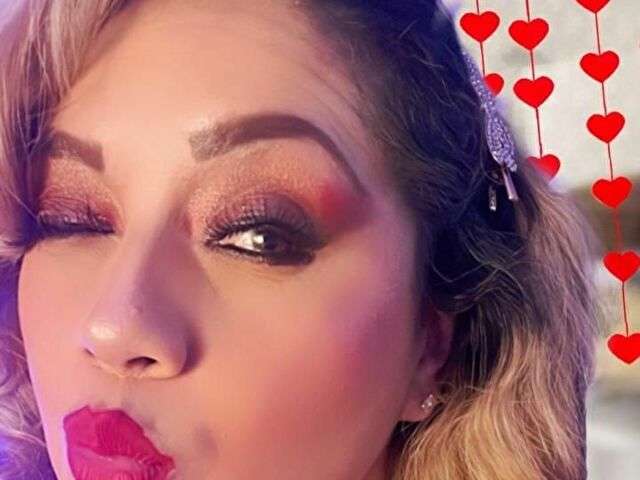 KANDYMILF free sexy photo