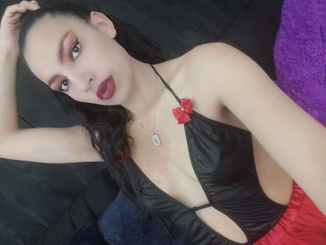 MIAWILD free sexy photo
