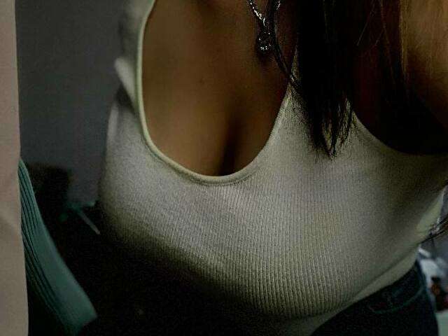 JESSAYRTON free sexy photo