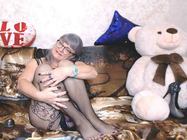 GRANDMILF free sexy photo