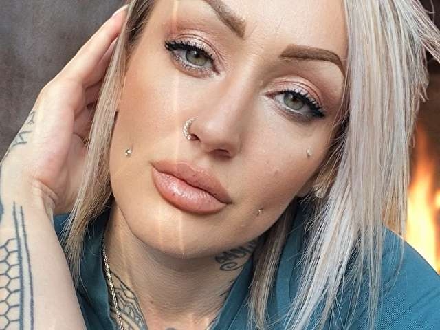 MAITRESSLEXA free sexy photo