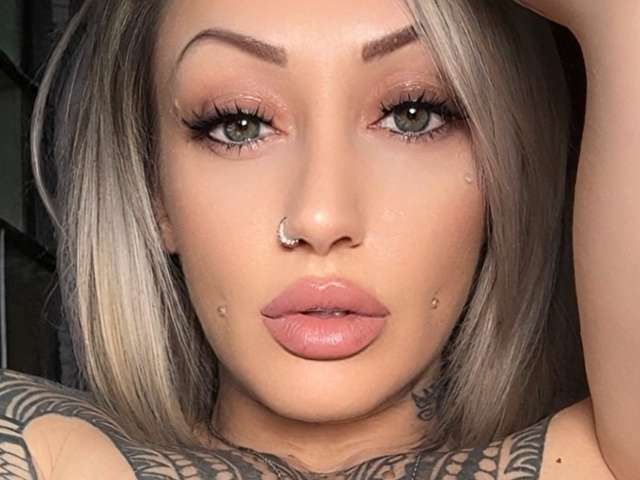 MAITRESSLEXA free sexy photo