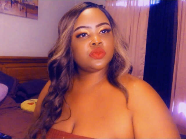 TRINAFOXX free sexy photo