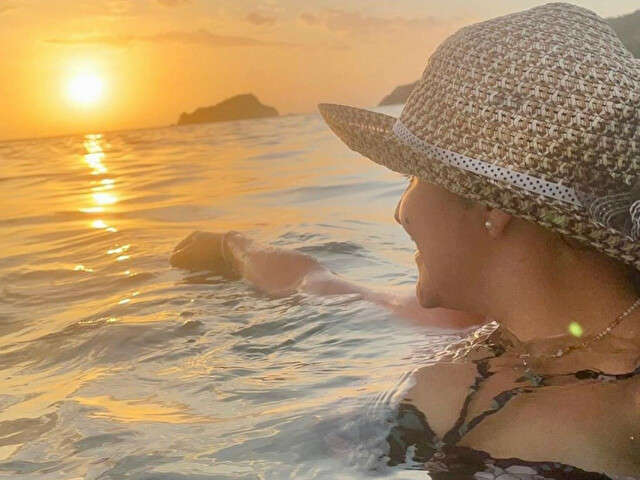 ALEXA22 free sexy photo