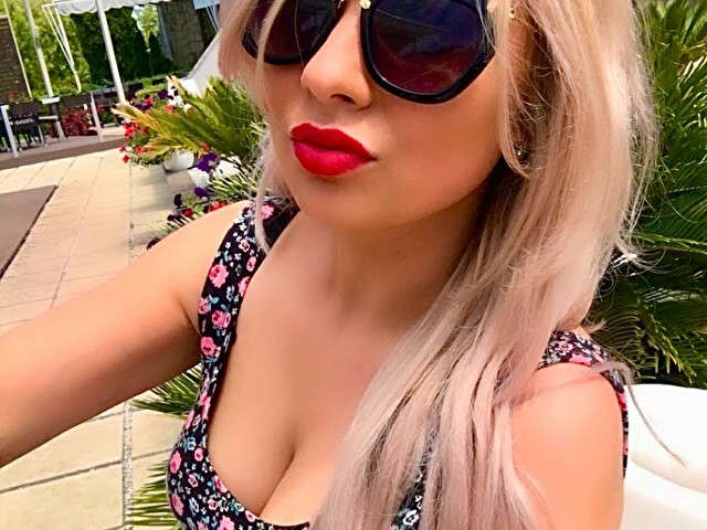 SAMY25 free sexy photo