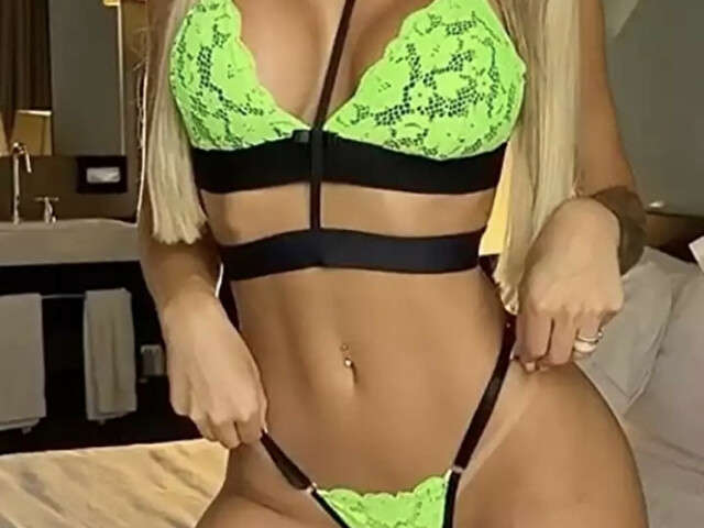 LOUM23 free sexy photo