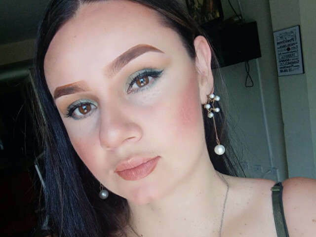 EDAPHILLIPS free sexy photo
