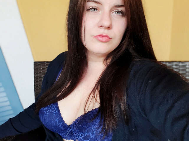 ZOEYLEY free sexy photo