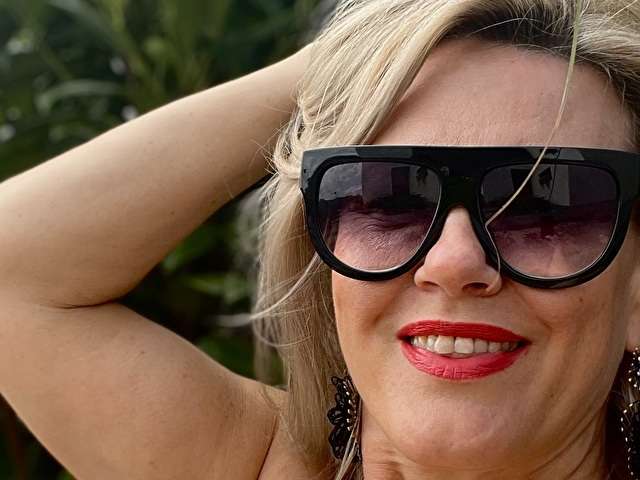 ADELEMILF free sexy photo
