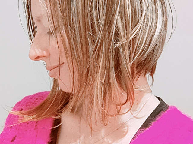 LOU1986 free sexy photo