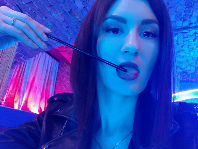 EVASLAVE free sexy photo