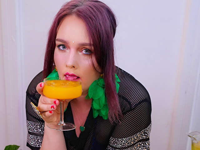 SINFULTITSDD free sexy photo
