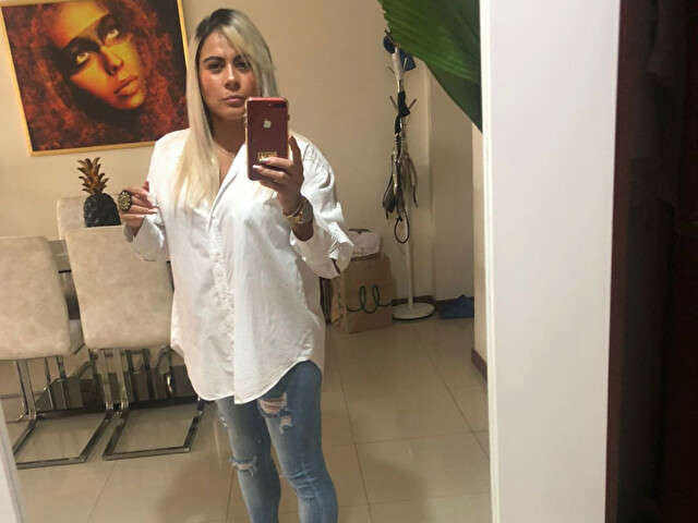 EMAAGREY free sexy photo