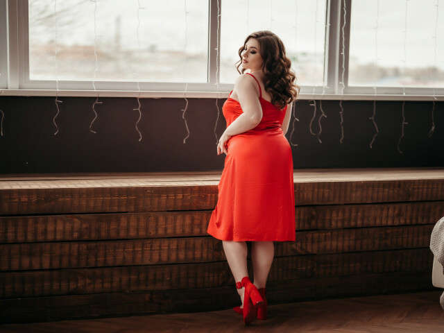 SENSITIVEEE free sexy photo