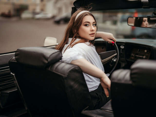 SENSITIVEEE free sexy photo