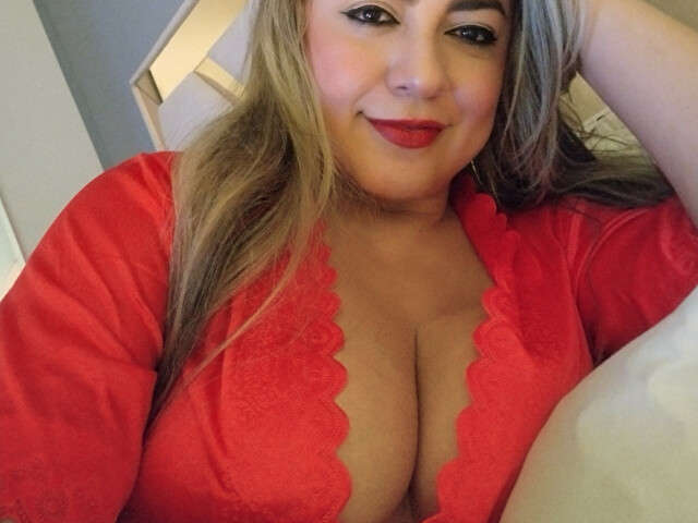 AMANDALEEON free hard sexy photo