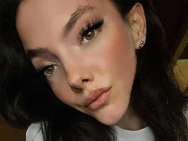 SOFIAA23 free sexy photo