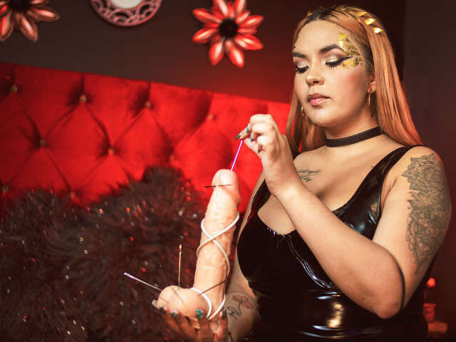 DOMENIKA free hard sexy photo