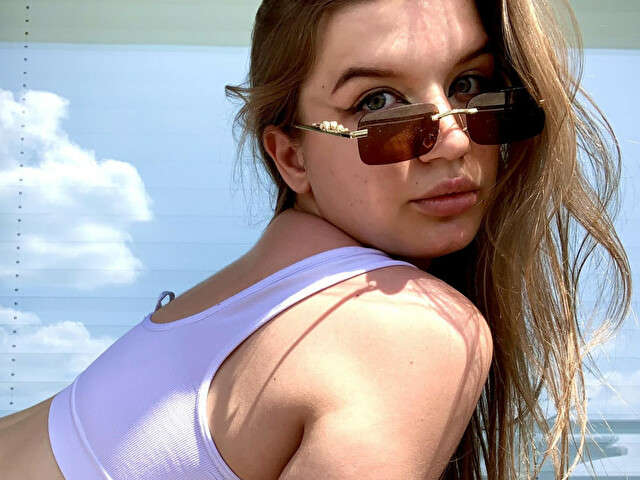 CARMENPARKS free sexy photo