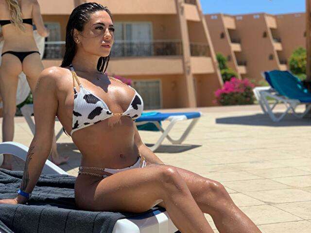 ALICEXSQUIRT free sexy photo