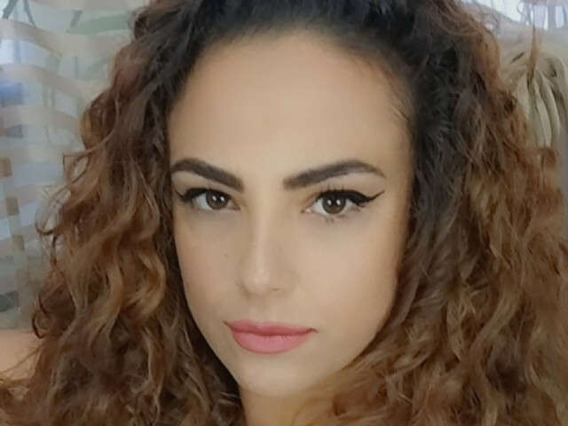 CURLYPRETTY free sexy photo