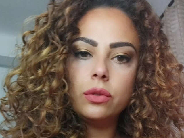 CURLYPRETTY free sexy photo