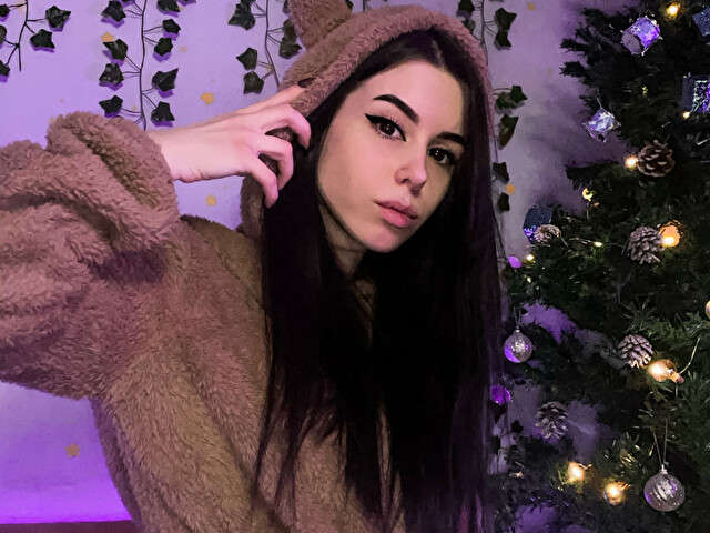 XHOLYMIAX free sexy photo