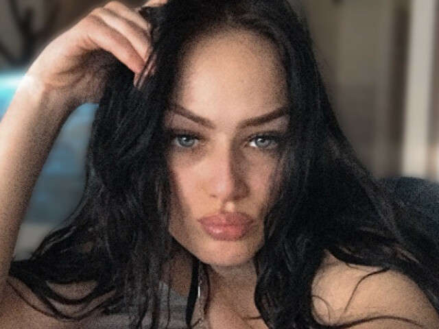 ILATANIA free sexy photo
