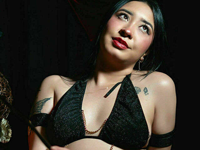 BRENDAA free sexy photo