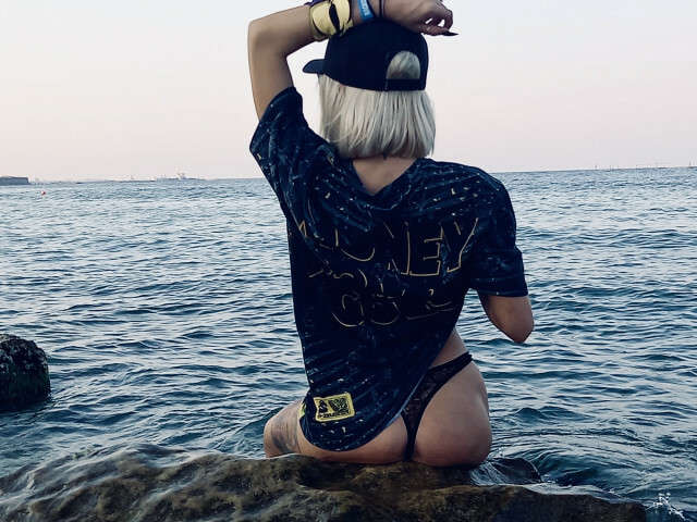 GODDESSALICE free hard sexy photo
