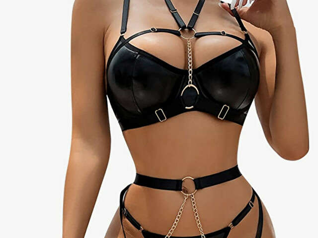 LEENA96 free hard sexy photo