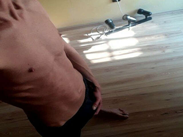 SON83 free hard sexy photo