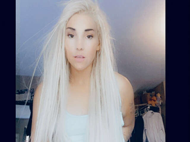 ARRIES free sexy photo