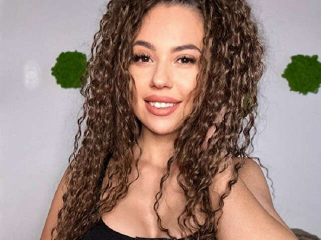 MIKIMICHELLE free hard sexy photo