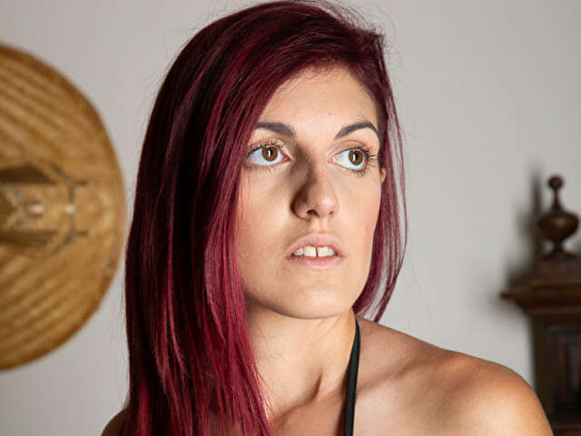 REDLOLA free sexy photo