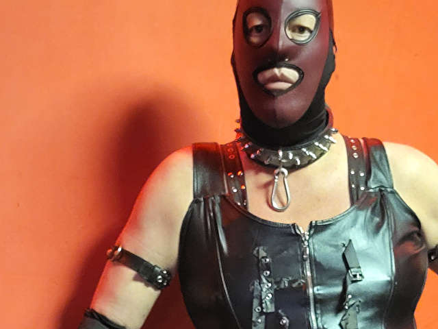 KINKYSHOW free sexy photo