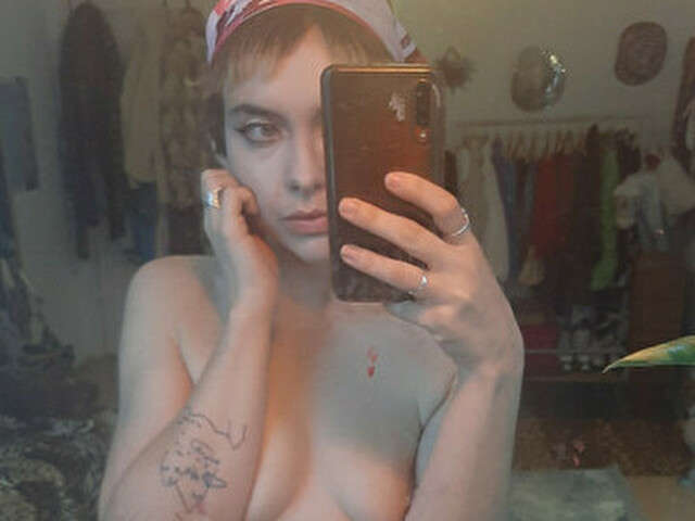 HEATHER001X free hard sexy photo