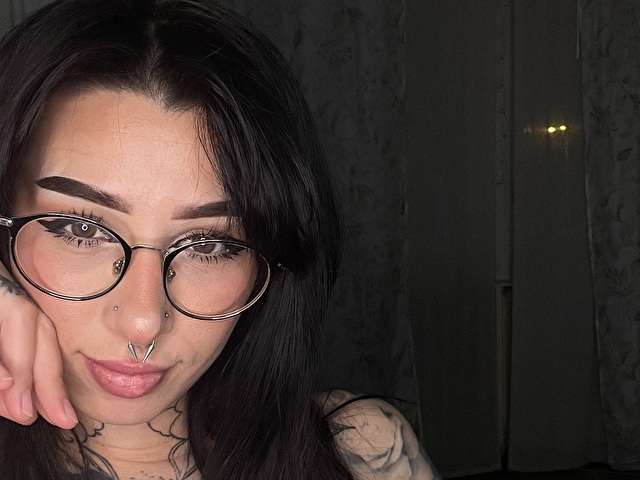 LILITHLUX free sexy photo