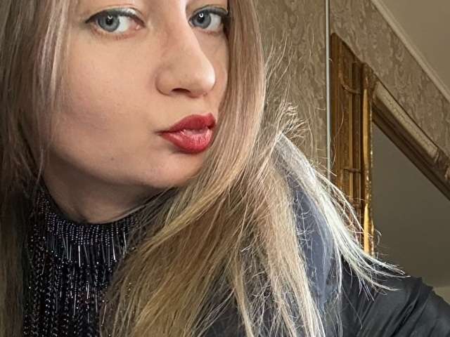 MONALYSA free sexy photo