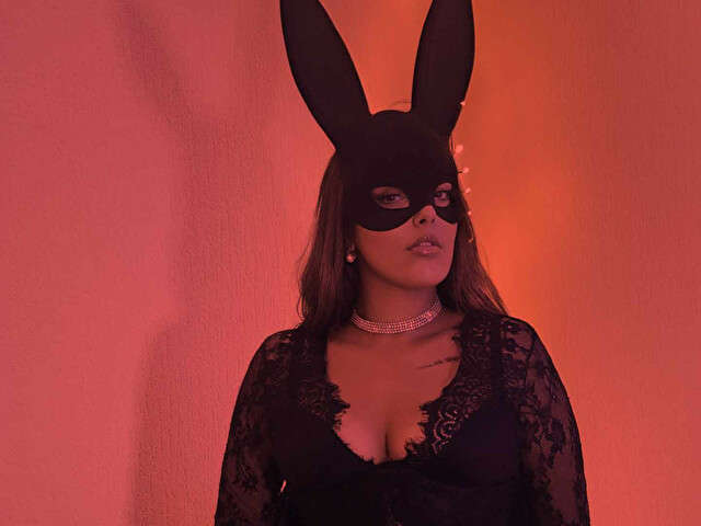 BUNNYDIAMOND free sexy photo